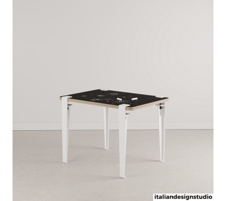 Kids table