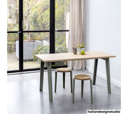 New Modern Desk