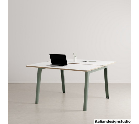 New Modern Workstation