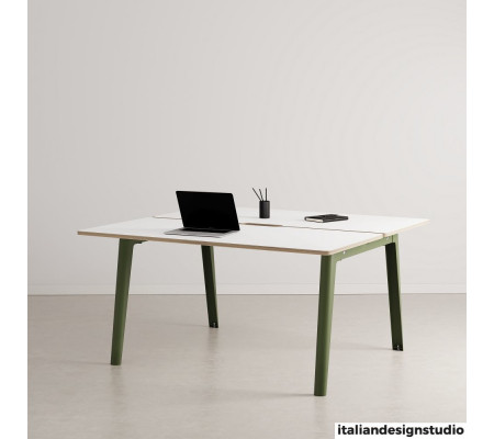 New Modern Workstation