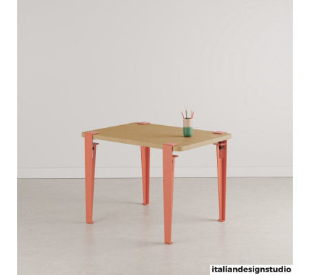 Kids table