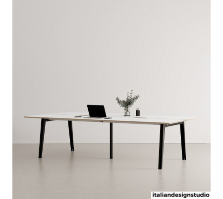 New Modern Workstation